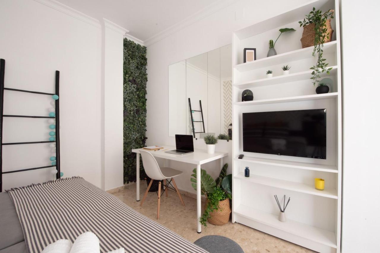 Nordik Rooms Urban - Trinidad "Copenhague" Малага Екстер'єр фото