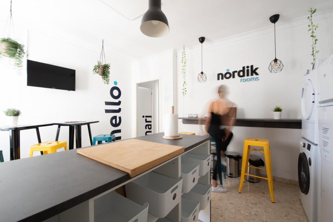 Nordik Rooms Urban - Trinidad "Copenhague" Малага Екстер'єр фото